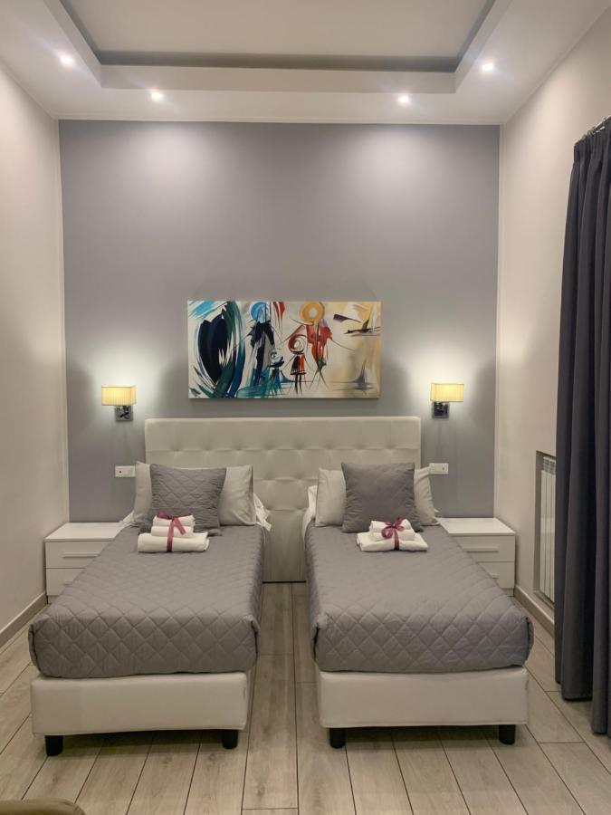 مبيت وإفطار كازيرتا Royal Gardens المظهر الخارجي الصورة